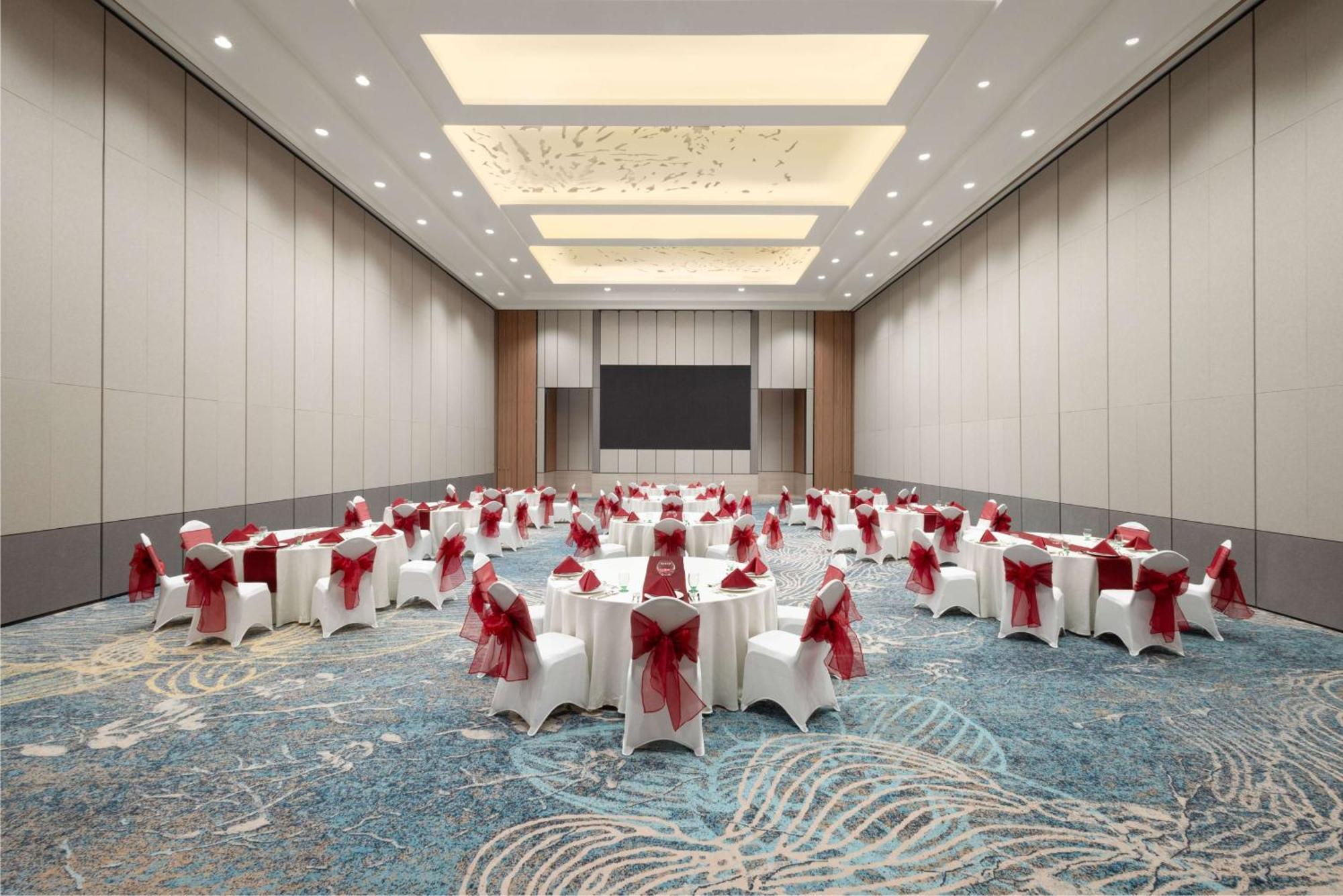Doubletree By Hilton Jakarta Bintaro Jaya Serpong Exterior foto