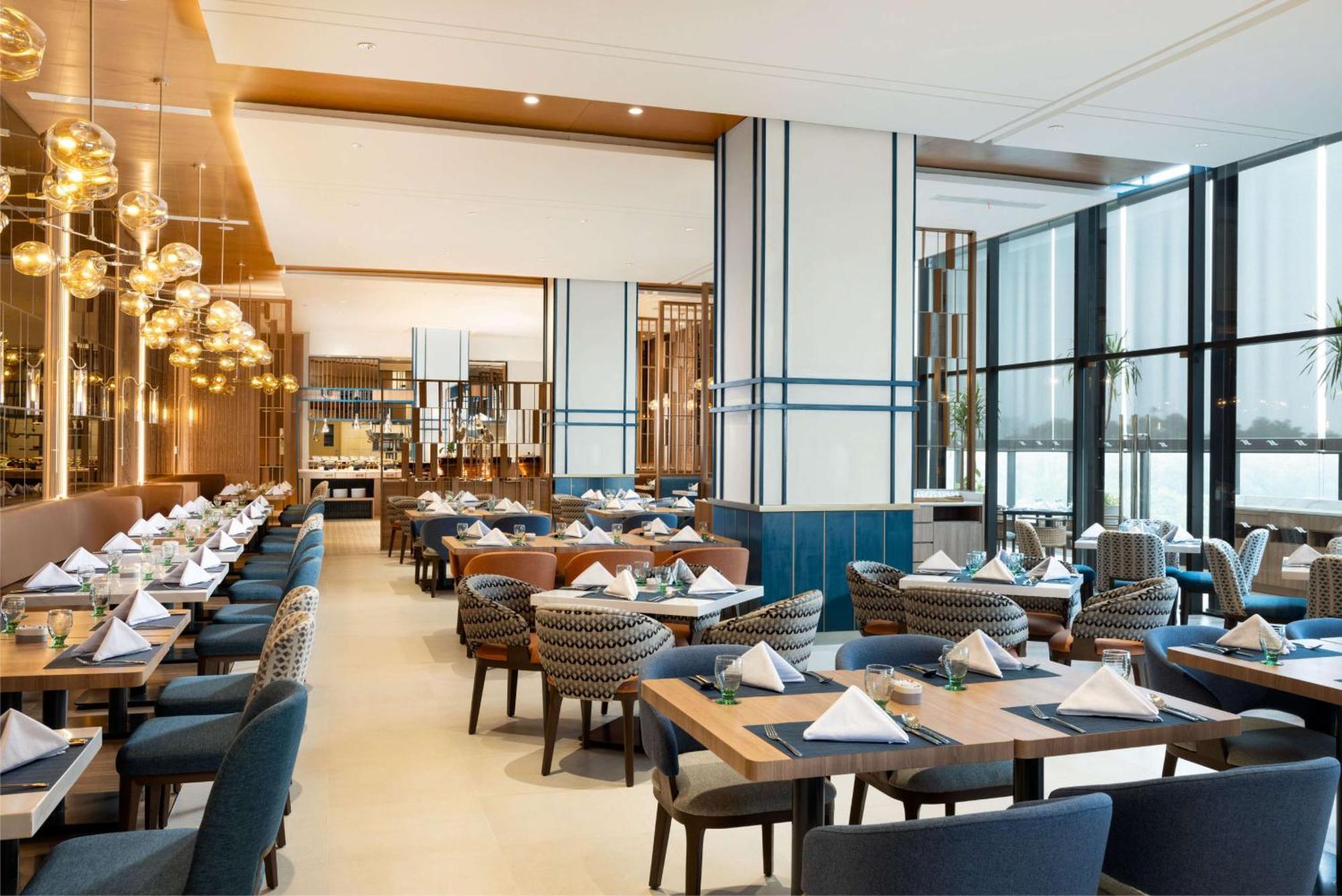 Doubletree By Hilton Jakarta Bintaro Jaya Serpong Exterior foto